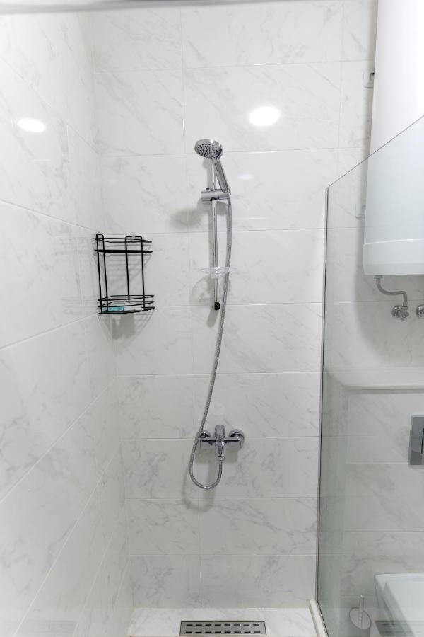 Boulevard Apartments 巴统 外观 照片