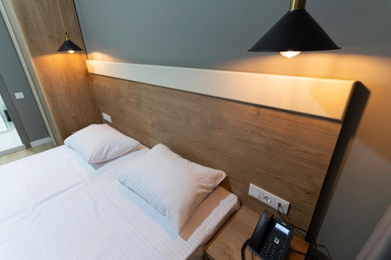 Boulevard Apartments 巴统 外观 照片