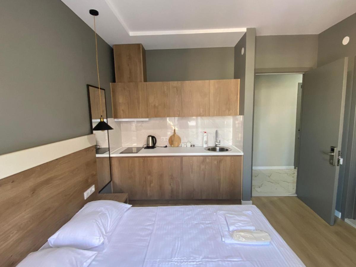 Boulevard Apartments 巴统 外观 照片
